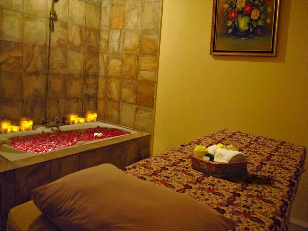 Bumi Senyiur Hotel Самаринда Экстерьер фото